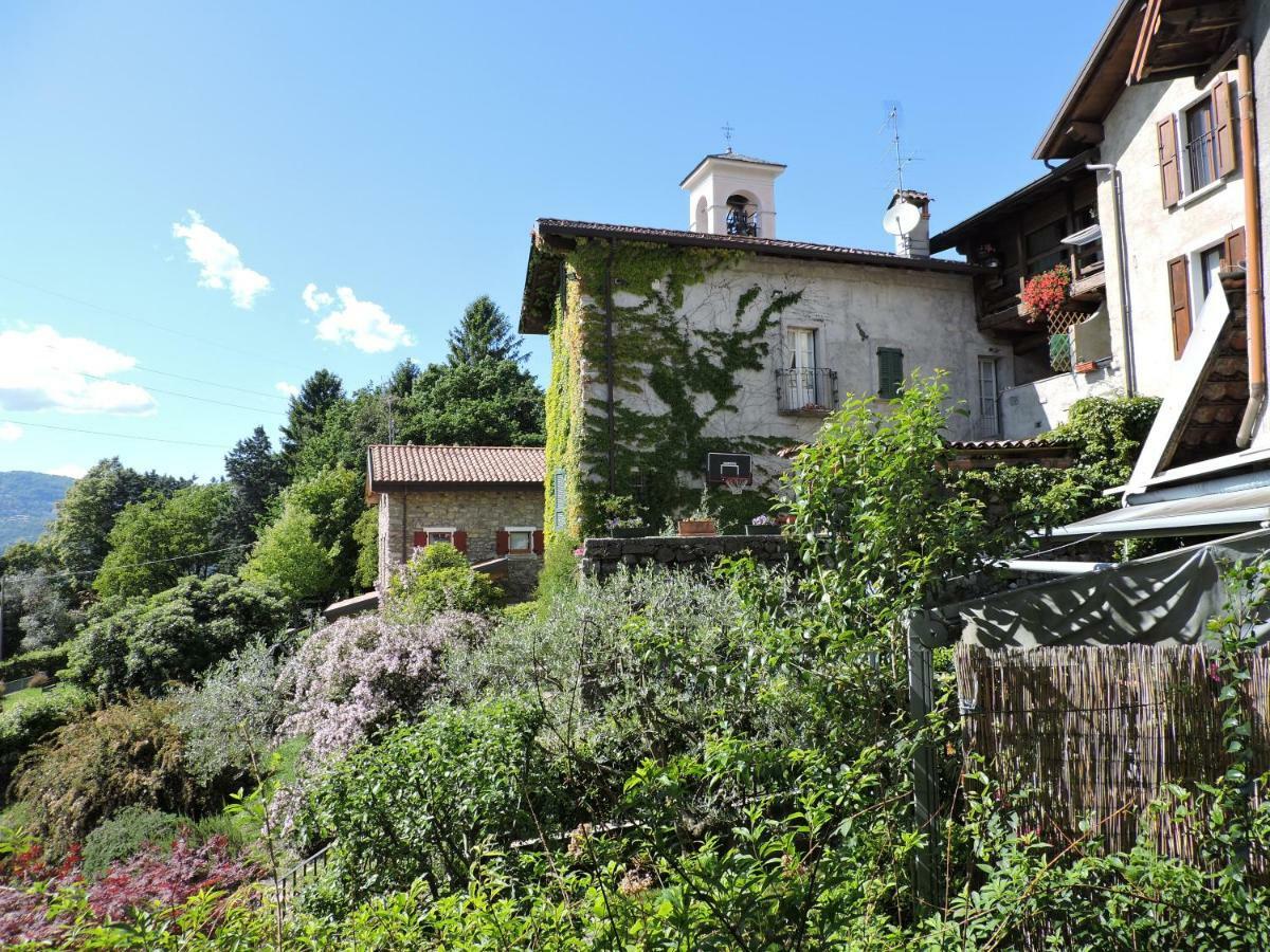 Casa Maggiana Villa Mandello del Lario Luaran gambar
